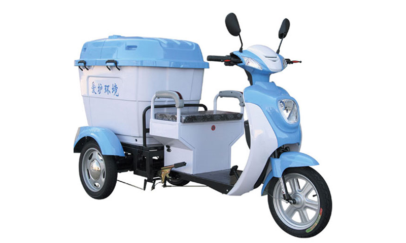 電動(dòng)三輪保潔車